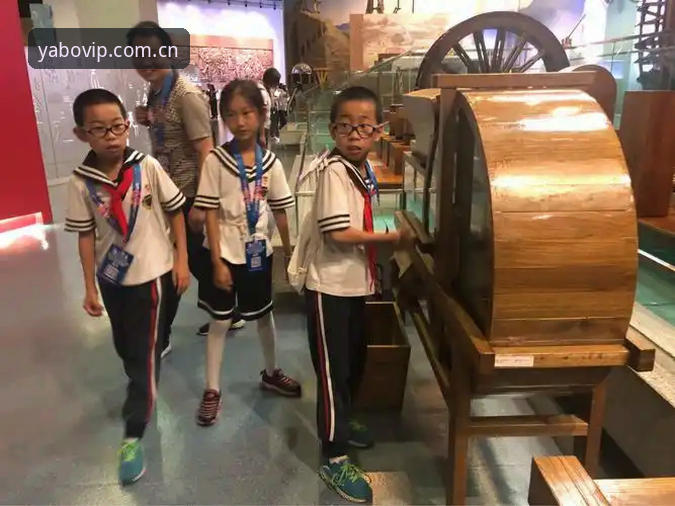 亚博怎么样？对比传统娱乐与创新体验的全面分析